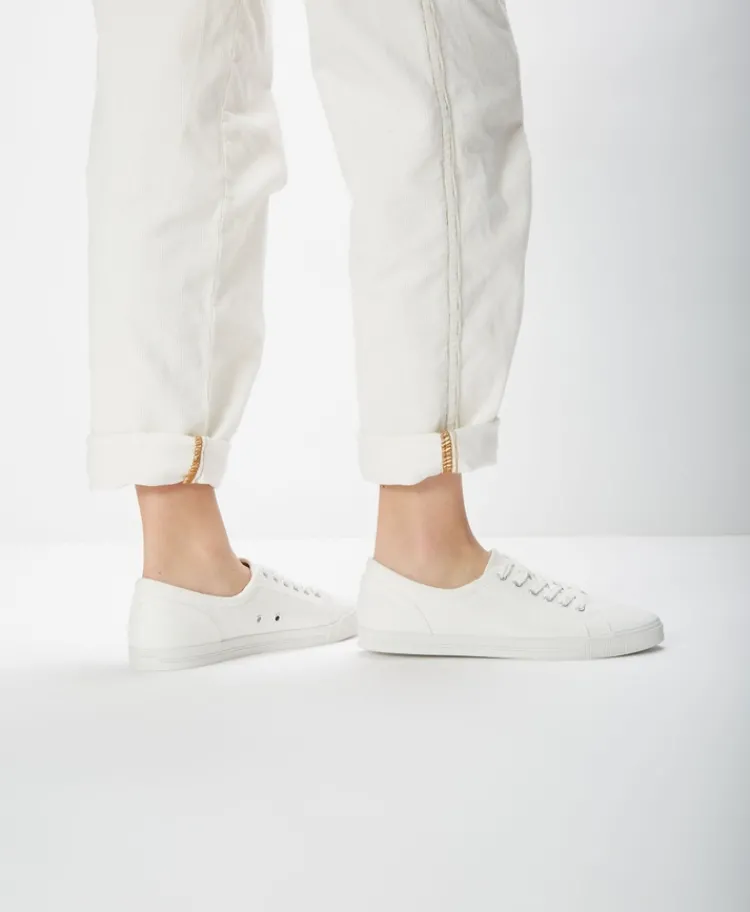 Carlton Canvas Sneaker|Deuce x Bloom Sale