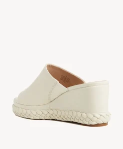 Christine Mule|Isabella Anselmi Hot