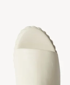 Christine Mule|Isabella Anselmi Hot