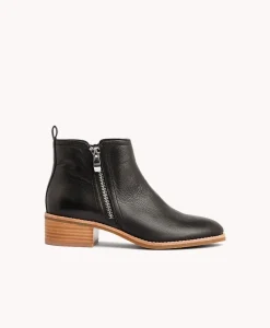 Ebony Leather Ankle Boot|Isabella Anselmi New