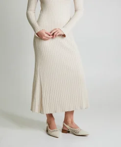 Janet Slingback|Isabella Anselmi Online