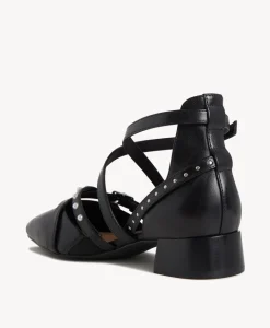 Jett Flat|Isabella Anselmi Best