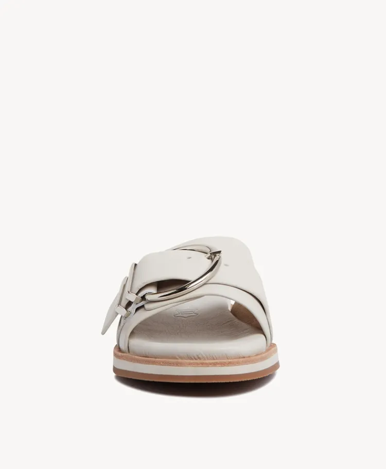 Pearl slide|Isabella Anselmi Hot