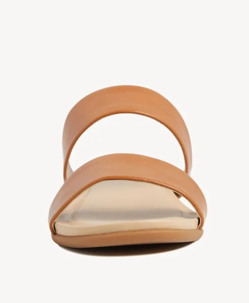 Savi Sandal|Eden Collection Online
