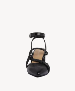Schiffer Heel|Isabella Anselmi Hot