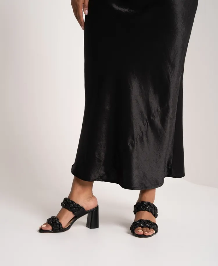 Scooby Sandal|Isabella Anselmi Hot