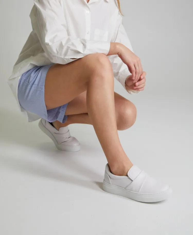 Violeta Sneaker|Deuce x Bloom Clearance