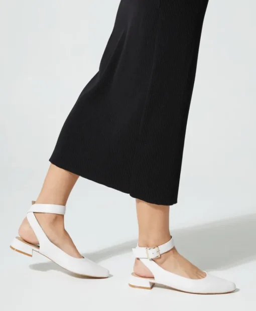 Whisky Flat|Isabella Anselmi Hot